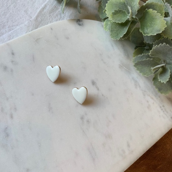 Jewelry - The Monroe - White Stud Heart Earrings